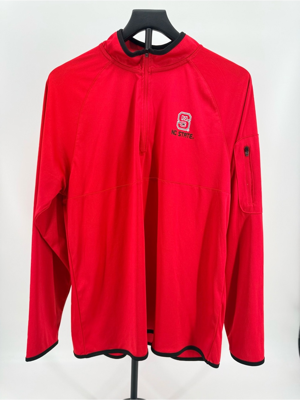 Colosseum NC State Wolfpack Men’s L Red Quarter-Zip Performance Pullover